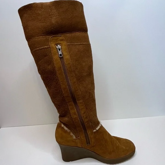 UGG Women's Sandra S/N 5449 Tan Leather Shearling Tall Wedge Boots Size 8 - Picture 12 of 16